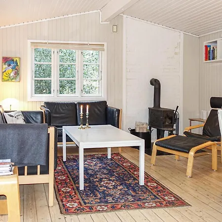 In Aakirkeby With Wifi Vester Somarken